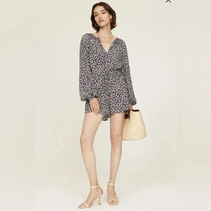 Polo Ralph Lauren Blue Floral
Romper Long Sleeve Playsuit Navy
Sz 2 MSRP $248